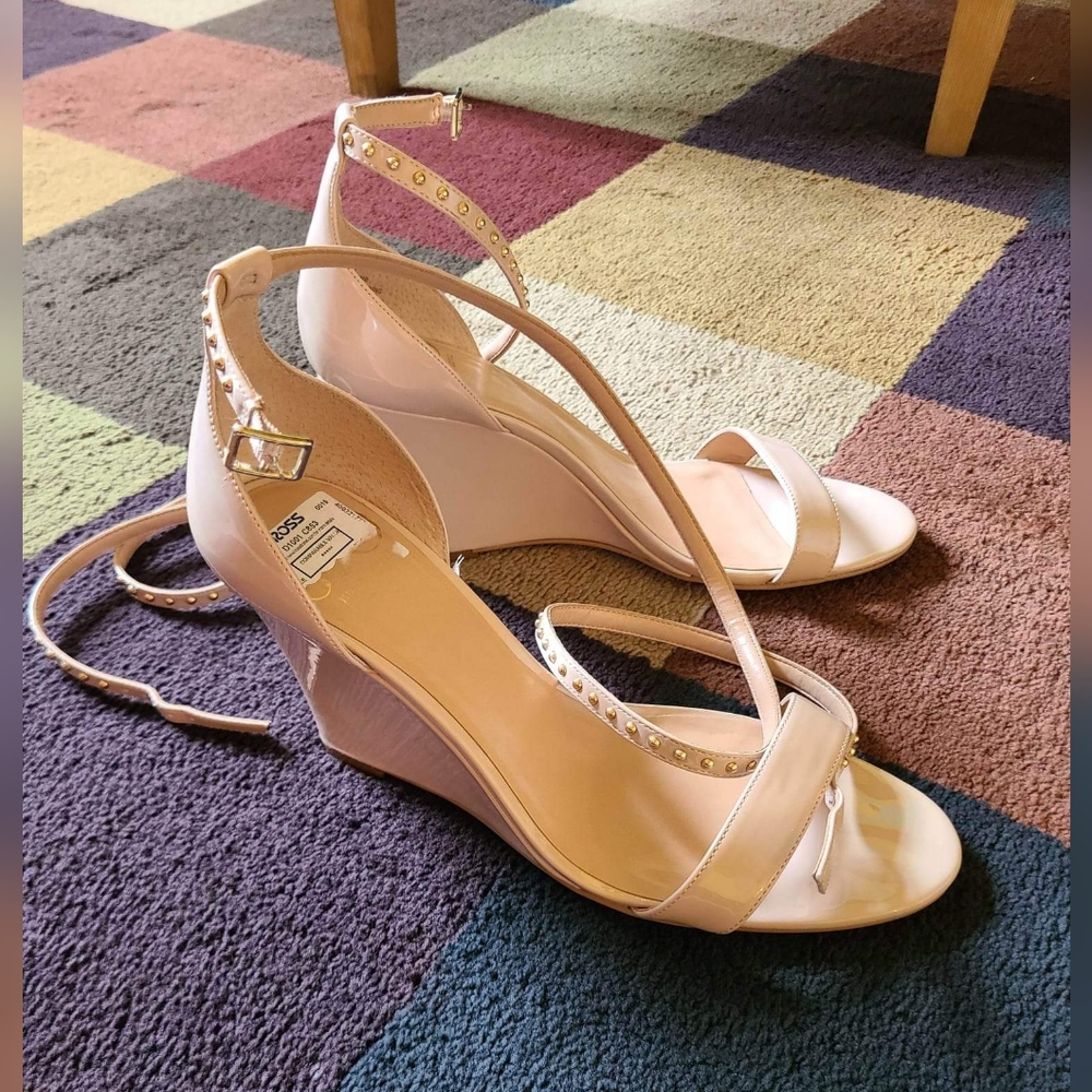 Dark (tan) Cream wedge high heels